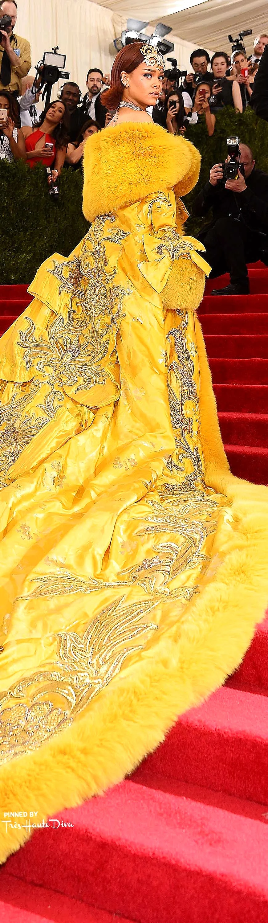 Rihanna in Guo Pei Couture Getty Images/ Dimitrios Kambouris