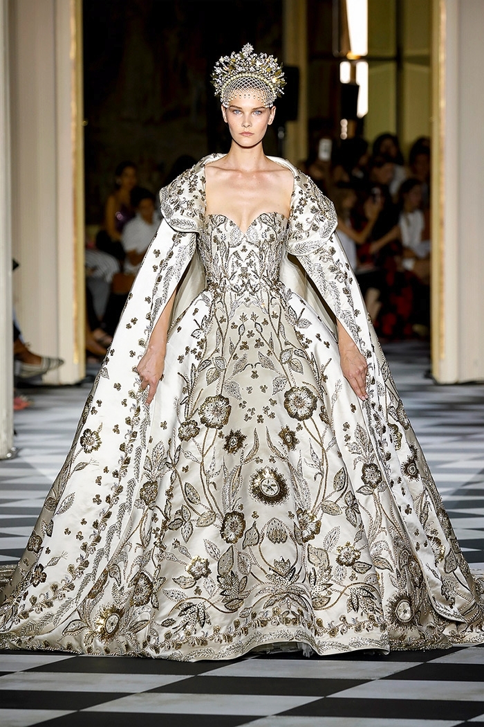 14 of the best bridal looks from Paris Haute Couture Fashion Week: from  Givenchy to Dior | HELLO!