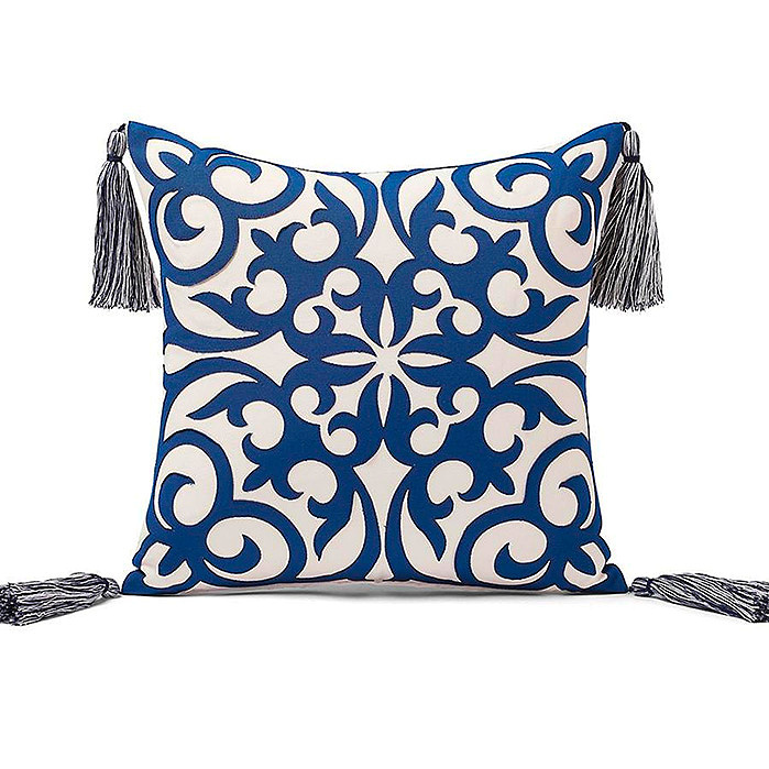 Copy of Layered Medallion Indoor/Outdoor Pillow