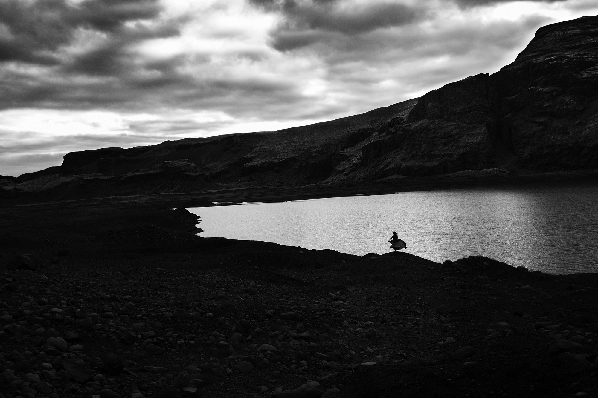 iceland-destination-photoshoot_sm.jpg