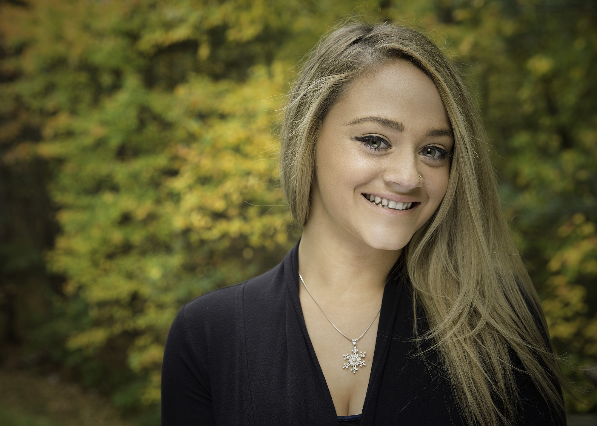 jordan-senior-photos_sm.jpg