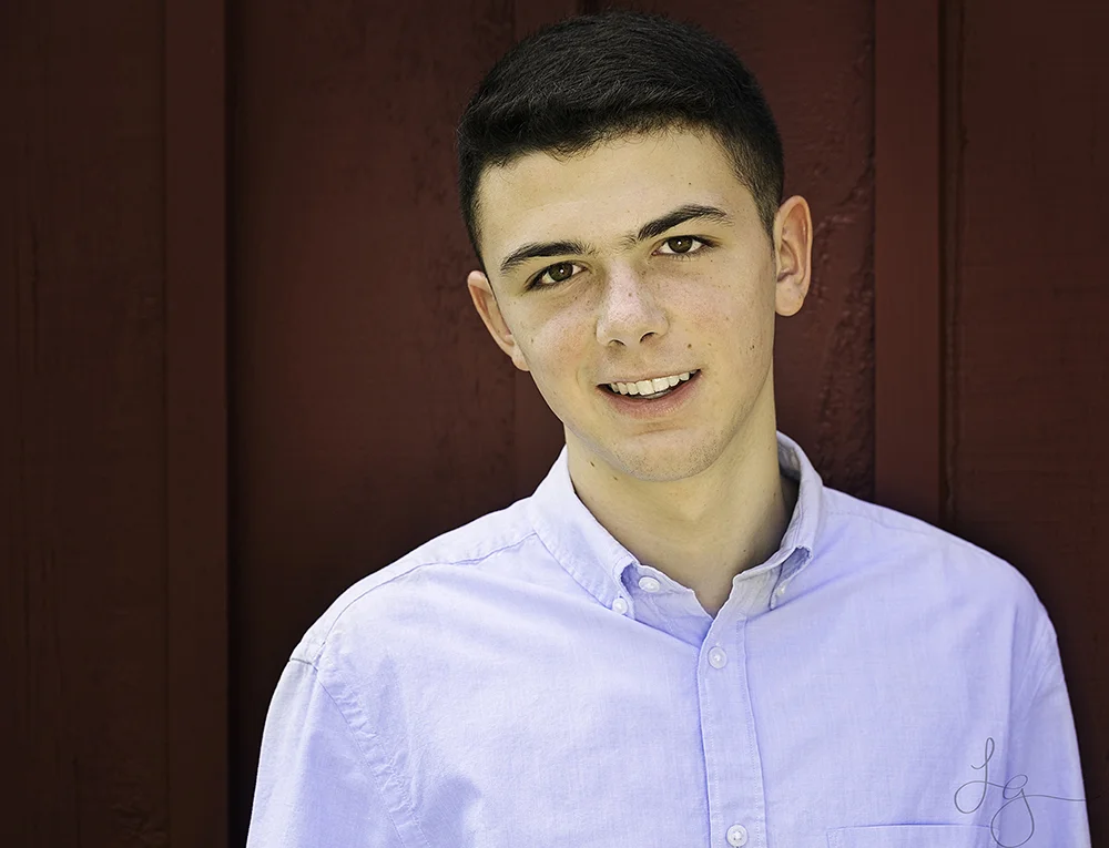 owen-senior-photos_sm.jpg
