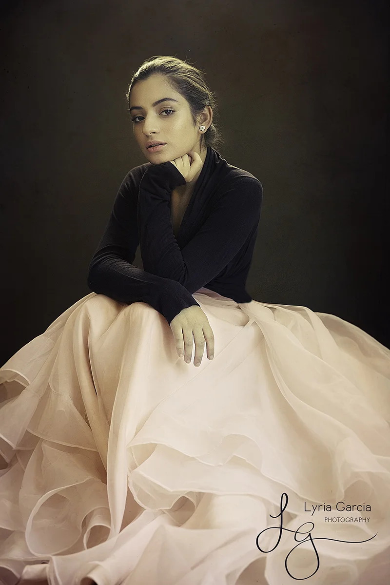 esther-senior-photos_sm.jpg