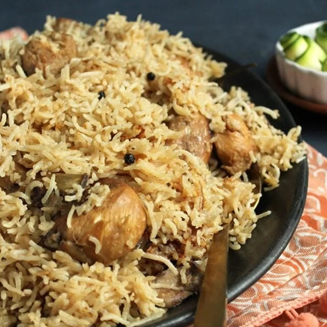 Curryous&rsquo; specials this week includes; Chicken Pulao, Prawn Masala, &amp; Green Bean Masala
Place your orders today for pickup on Friday!! #chickenpulao #sanfranciscodelivery #curryous 
https://www.curryous.com/order-online