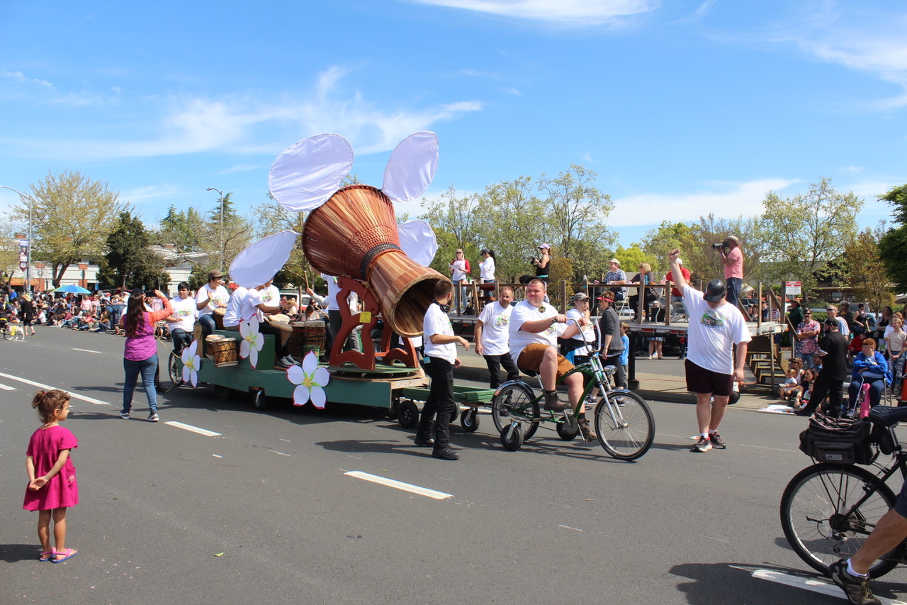 2019 (73rd) Apple Blossom Festival & Parade Sweepstakes Winner: Greenacre Homes & School