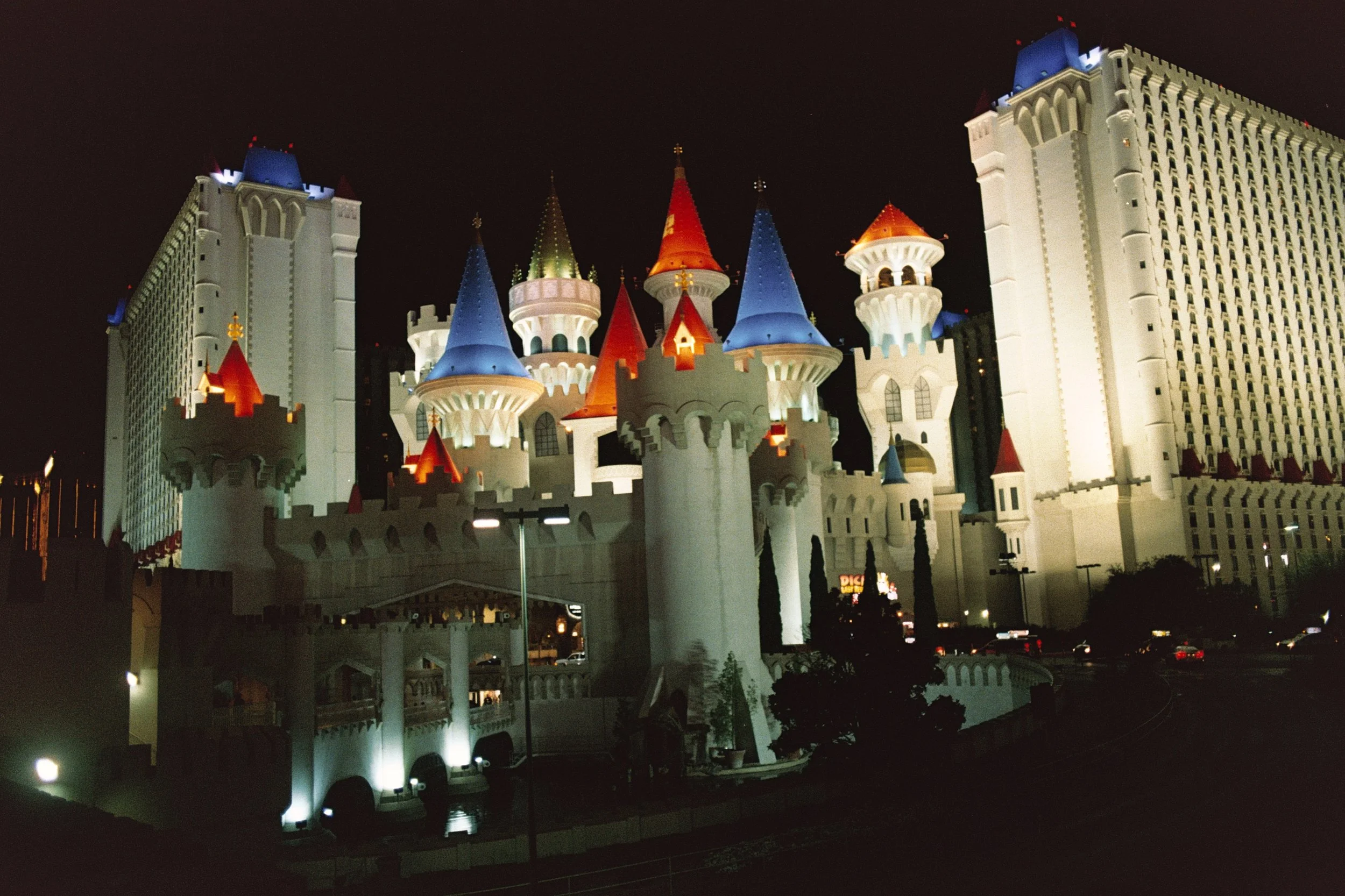 Vegas1AA005A.jpg