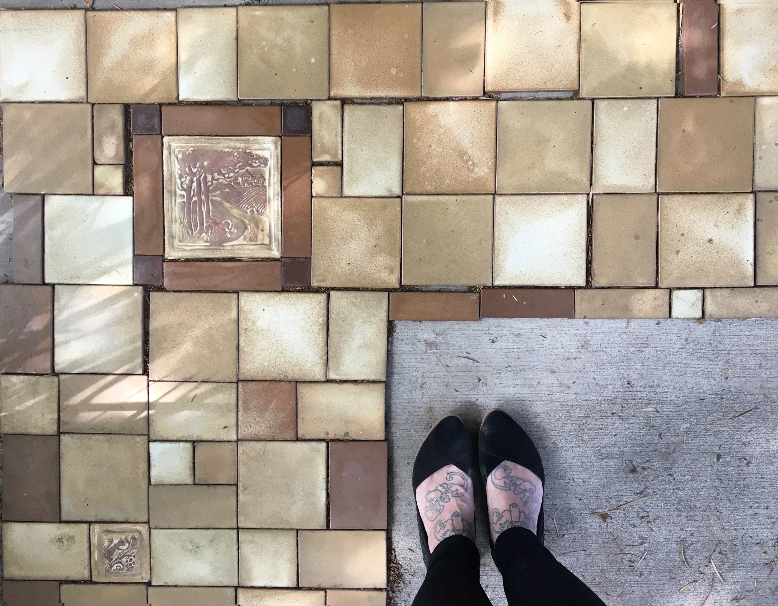 Latte blend — Pasadena Craftsman Tile