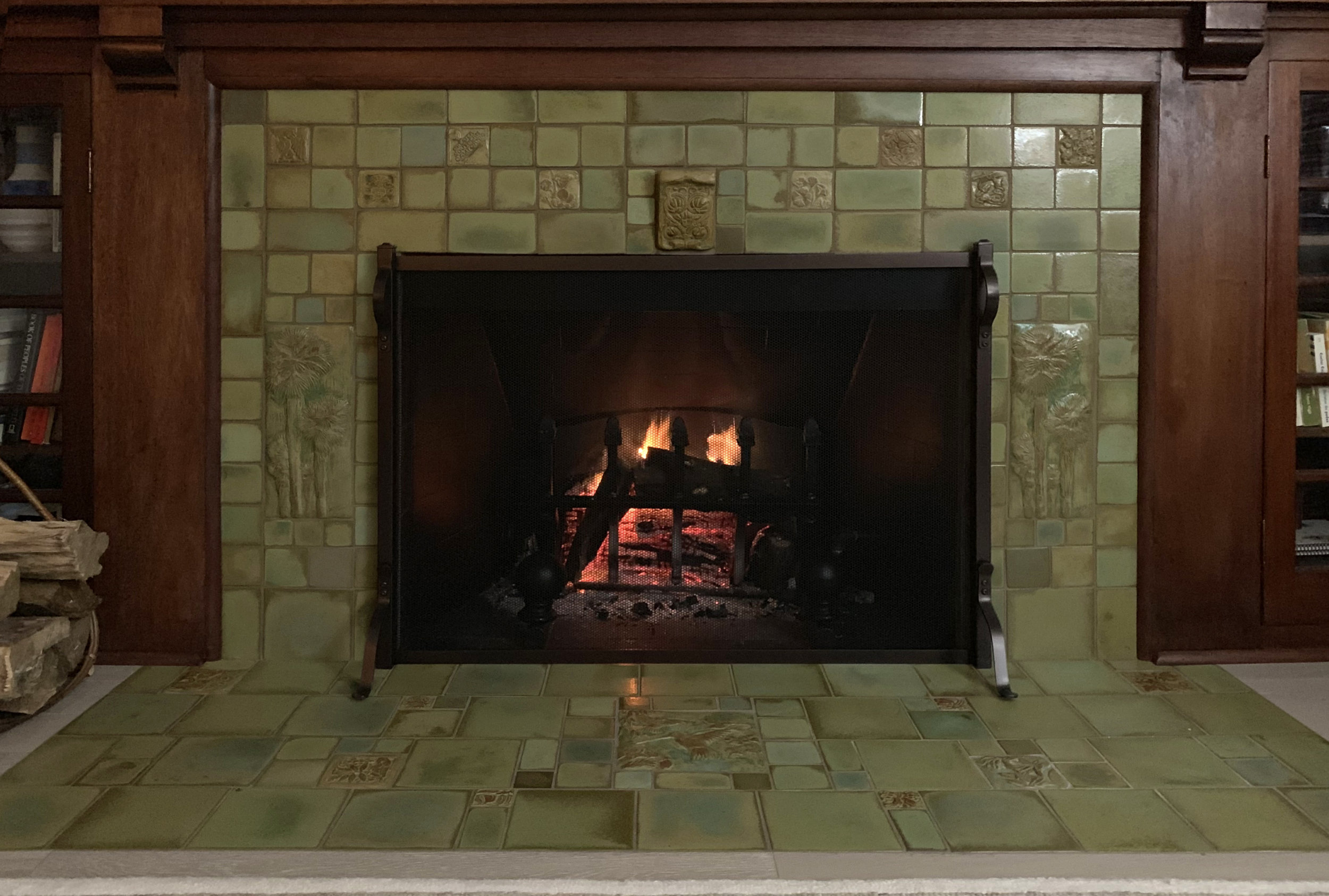 Flores-Fireplace.jpg