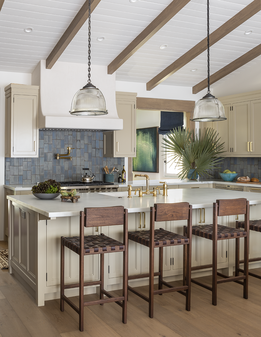Samperton_Lourd_Kitchen_0026-Edit.png