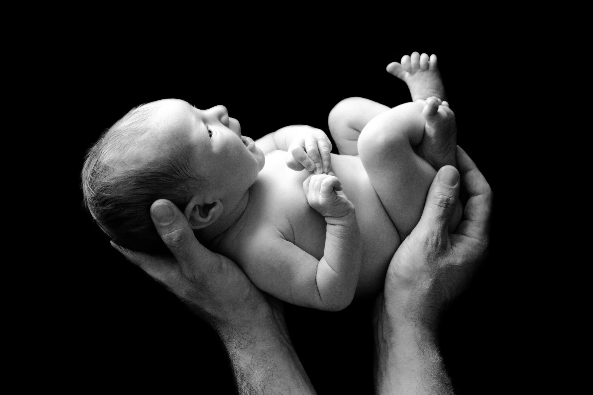 Te-Awamutu-newborn-photographer-baby-on-black.jpg