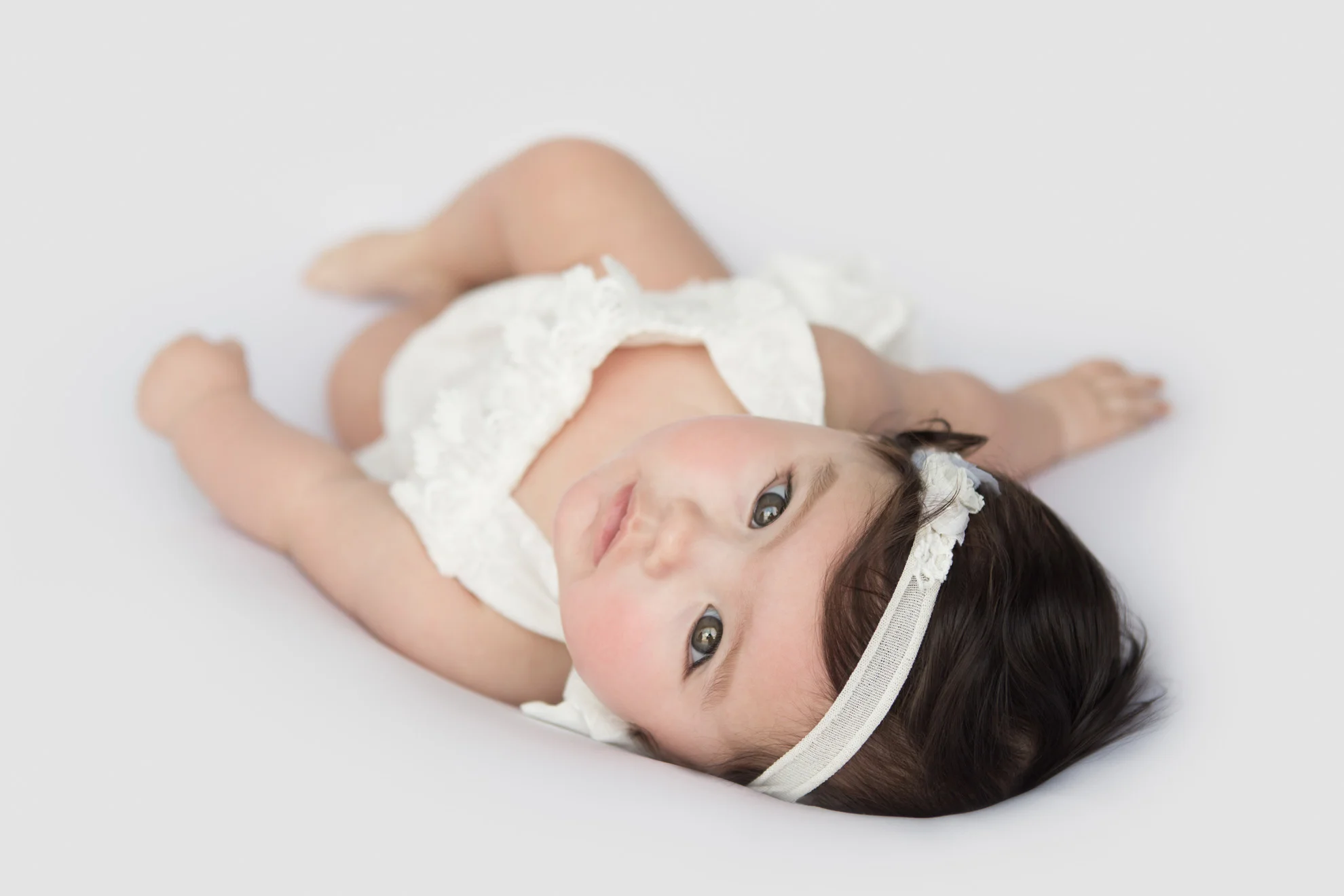 Hamilton-photographer-6-month-old-photo-shoot.jpg