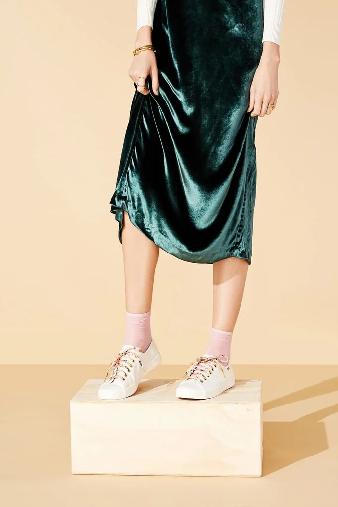 Who-says-elegant-ensemble-cant-also-functional.jpg