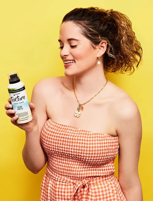 1b6a11ec5d000c4c92e8d9.70896724_Kathleen_with_product.jpeg