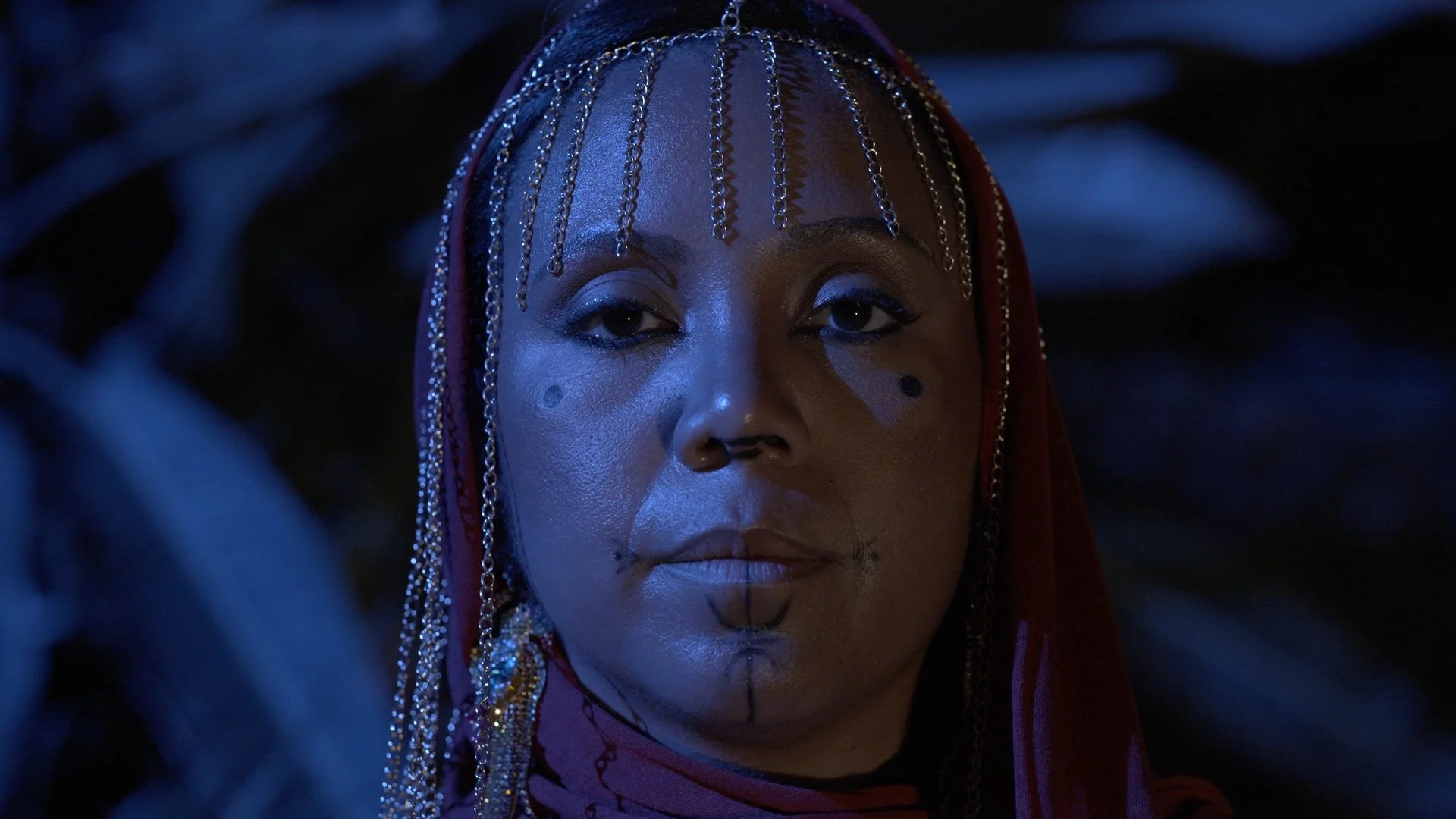 SAMIRAS CUT_01_00_43_03.jpg