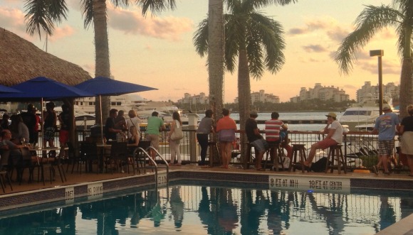 Perhaps the next-best skyline view comes from this funky seafood bar next to the Miami Beach marina in South Beach. The draw of Monty’s isn’t just its spectacular view west over Biscayne of the city skylines, but its sunset happy hour where you can enjoy half priced drinks while you watch the sun go down over Miami.