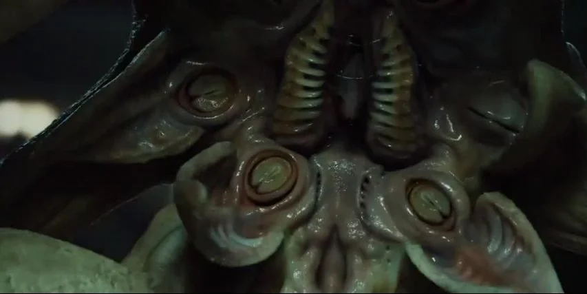 The Trilobite shares some similarities with an Elder Thing - once you leave out the vagina dentata.