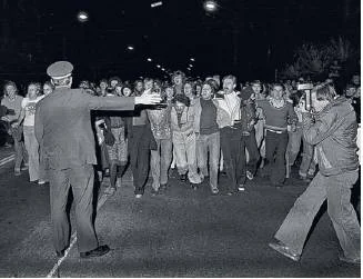Police try to direct protestors, 1978, Credit: Branco Gaica