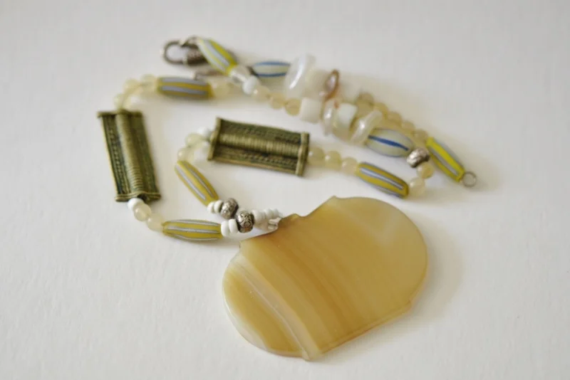 Banded agate pendant found in Afghanistan dates from 500BC
