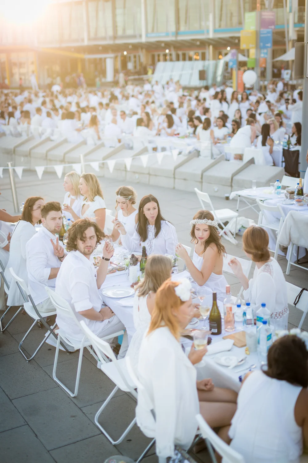 DINER EN BLANC- FIJI WATER-69.jpg
