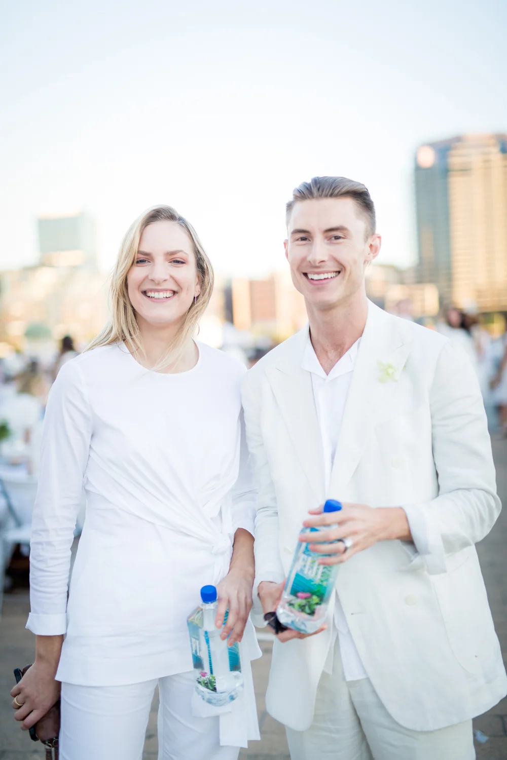DINER EN BLANC- FIJI WATER-71.jpg