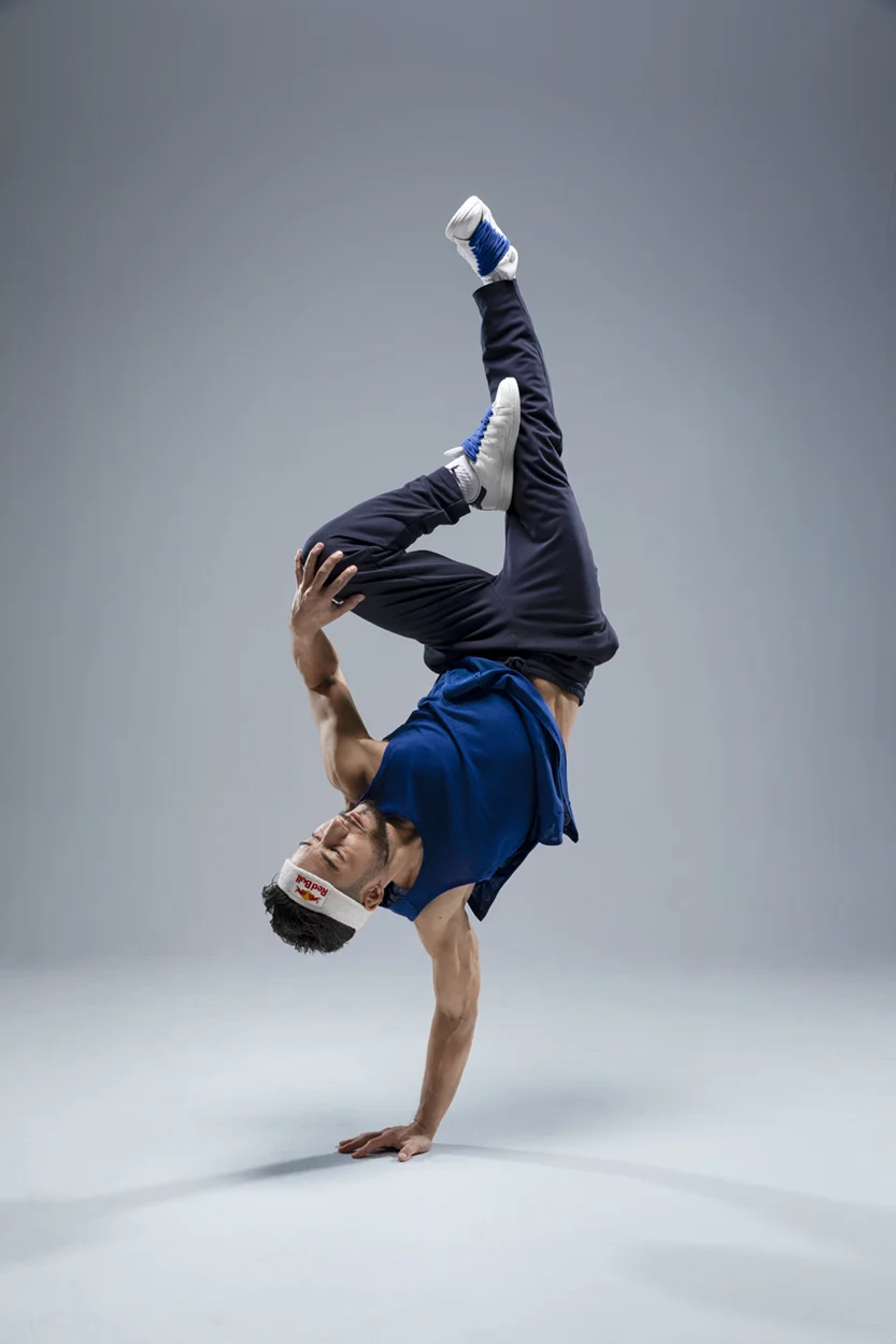 FlyingSteps07.jpg