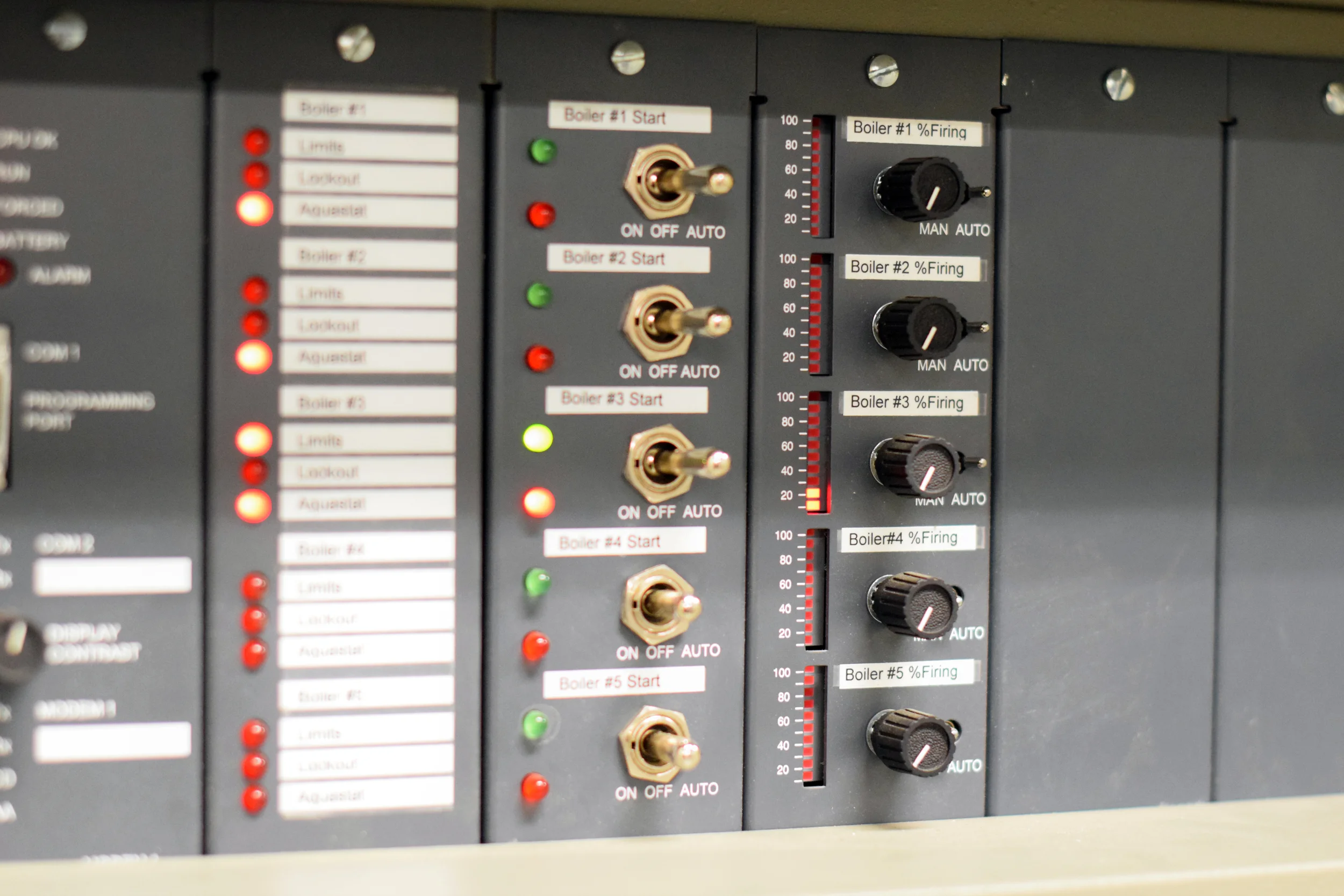 Invivotech BMS Dispatch Control Board Switches.jpg