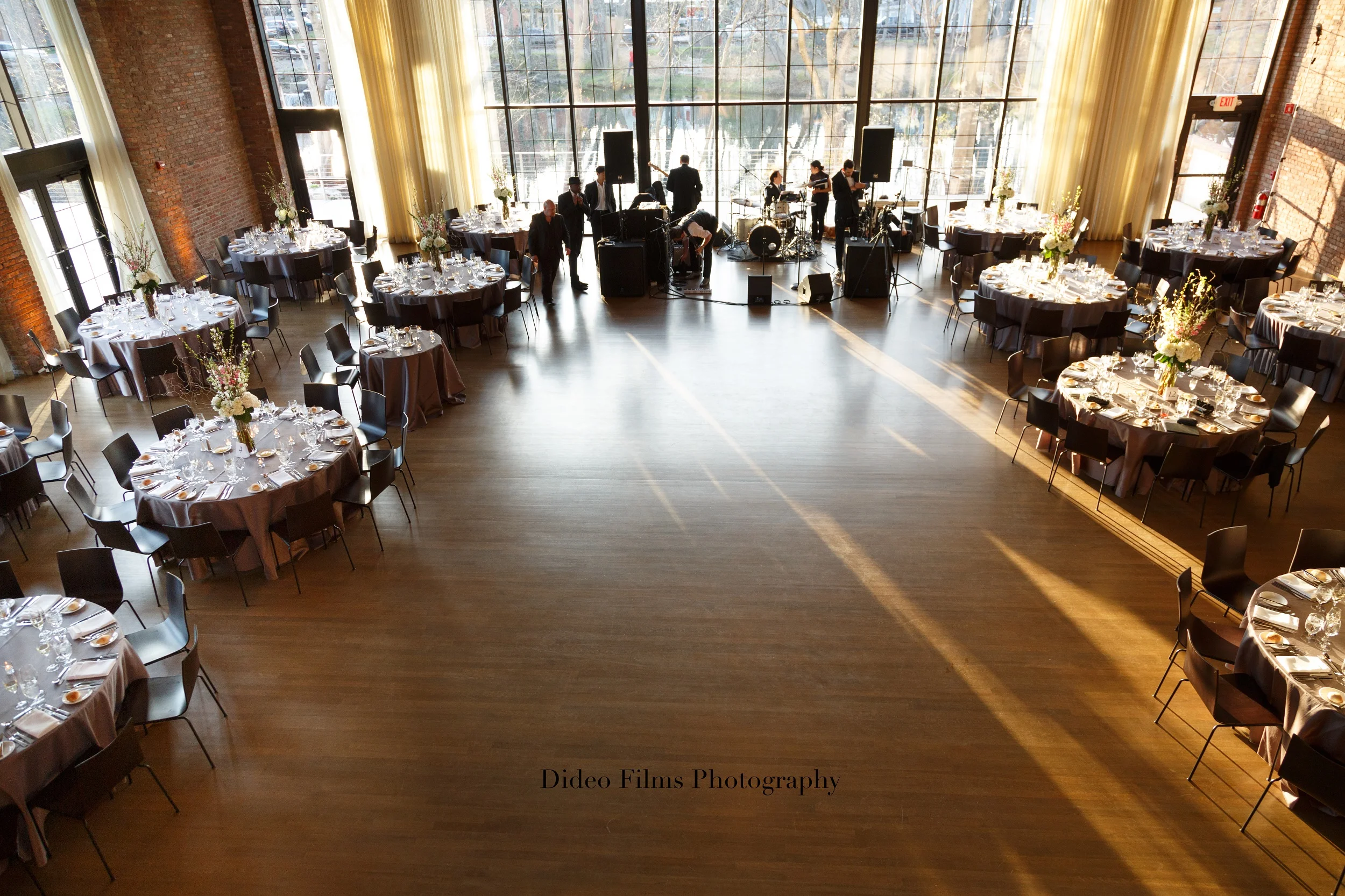 Detaille Weddings & Events (14).jpg