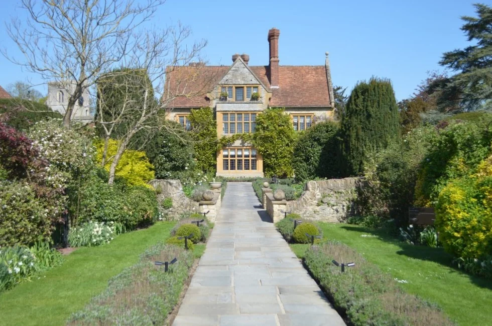 La crème de la crème anglaise and a splash of sake