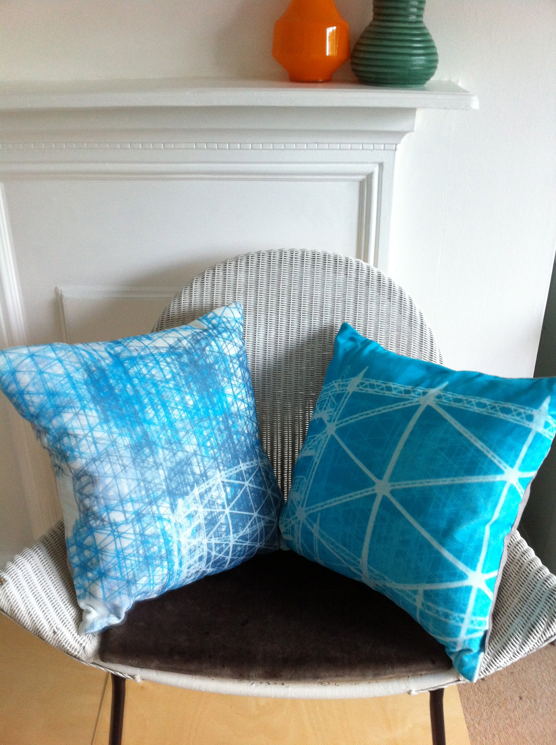 Velvet cushions