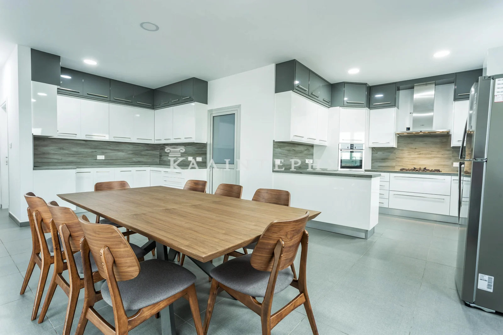 Athienou House Web-1.jpg