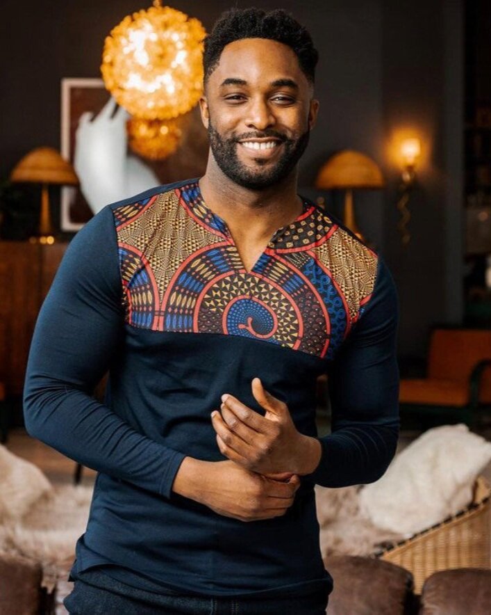 Breaking Down Code-Switching &amp; Embracing Your Authentic, Vulnerable Self with Tayo Rockson (Podcast)