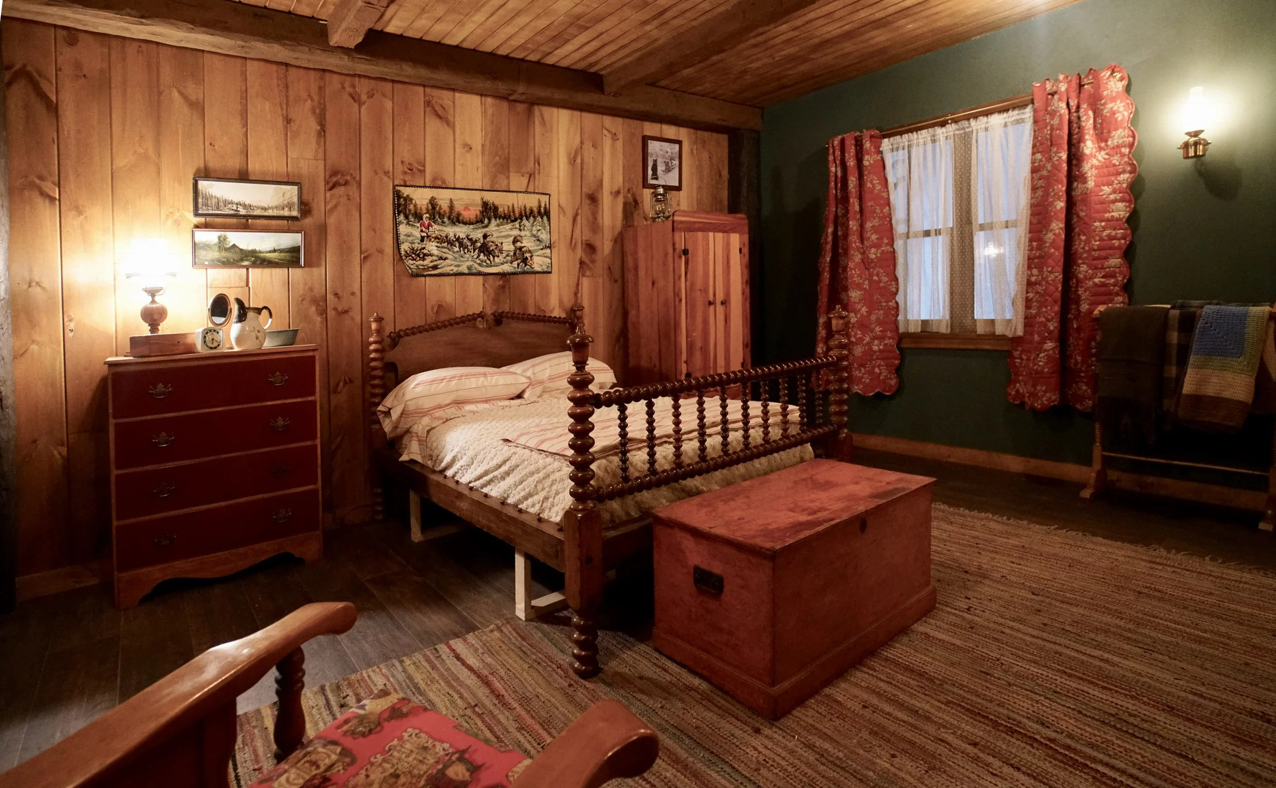 Cabin8.jpg