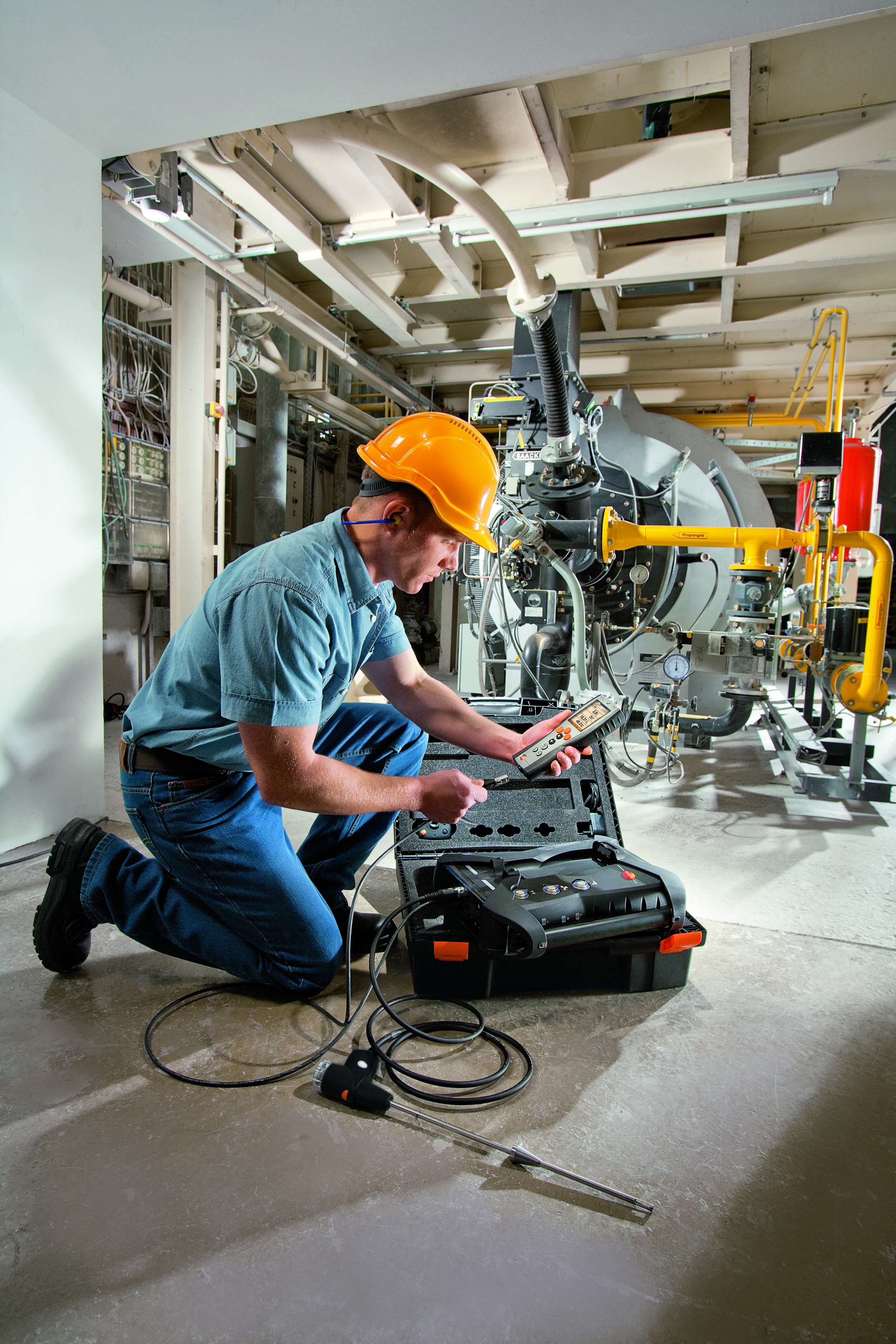 testo-350-boiler-burner-hi-res.jpg