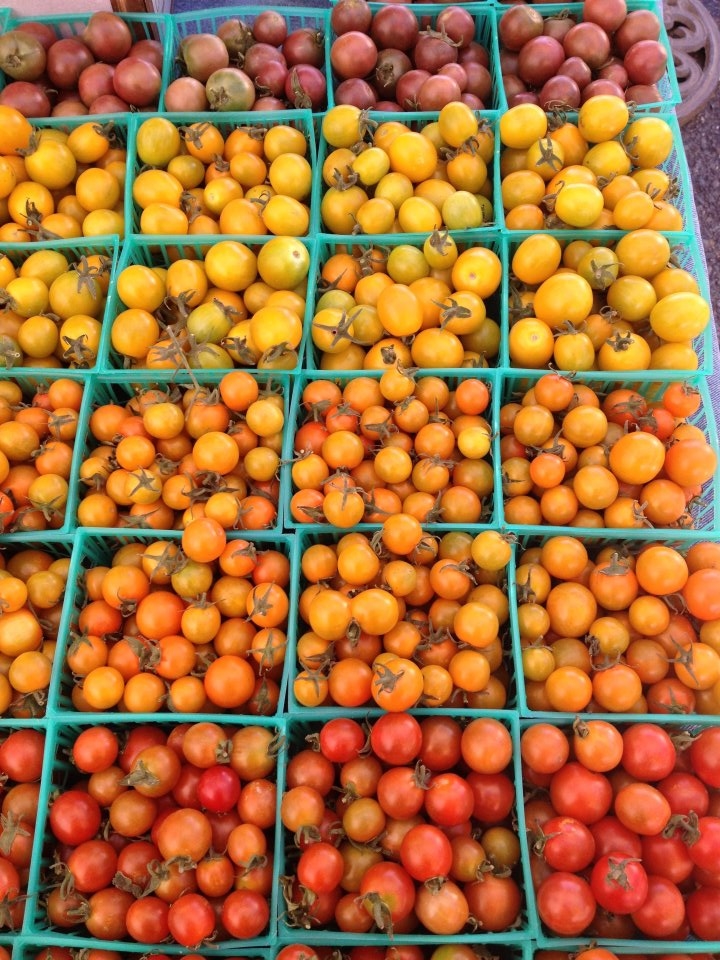 Blossom Hill Farmers' Market local cherry tomatoes