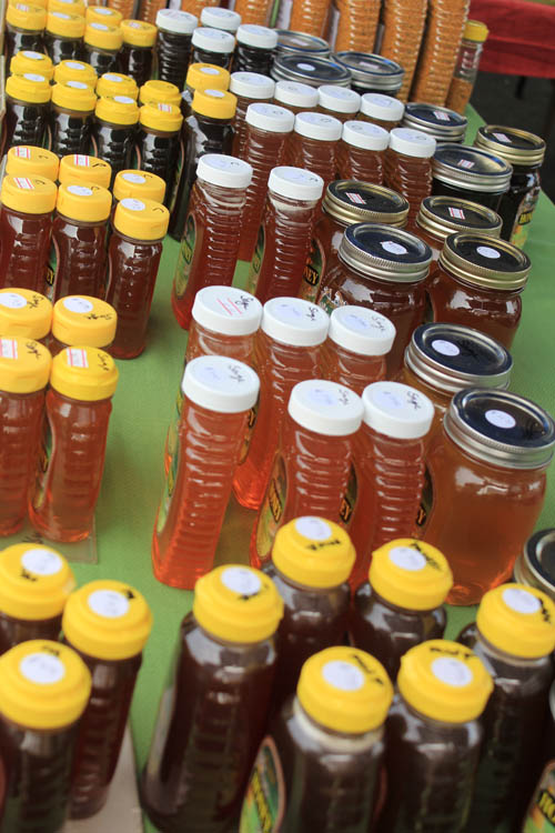 San Leandro Farmers' Market at Bayfair Center