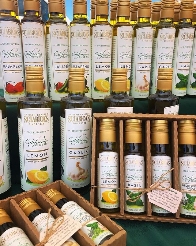 If you needed any more reasons to shop our Wednesday ‘Pop Up’ Market, here’s Sciabica’s flavored olive oils, balsamic vinegar and extra virgin olive oil! @sciabicasoliveoil