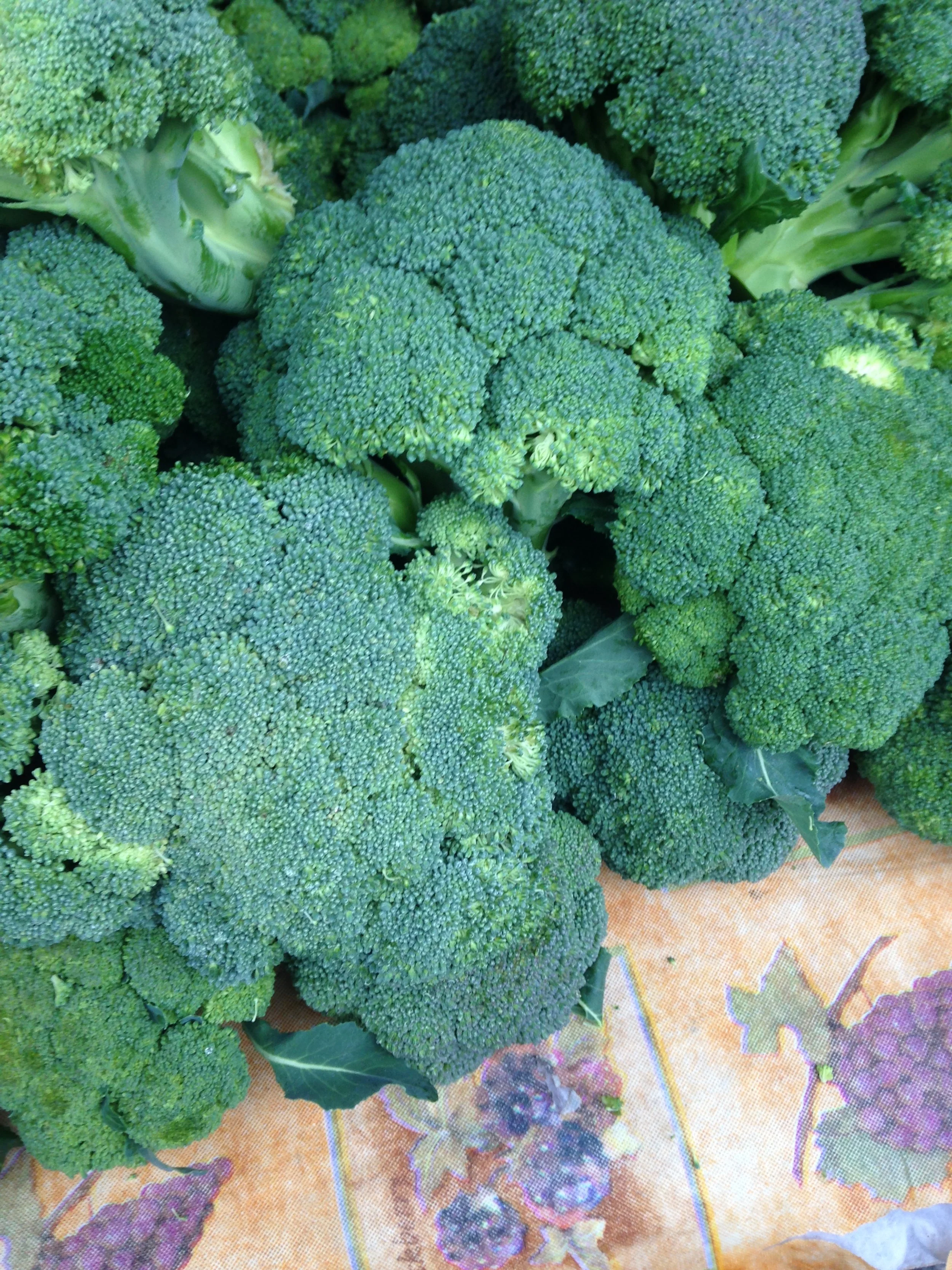 Market Fresh Broccoli Salad