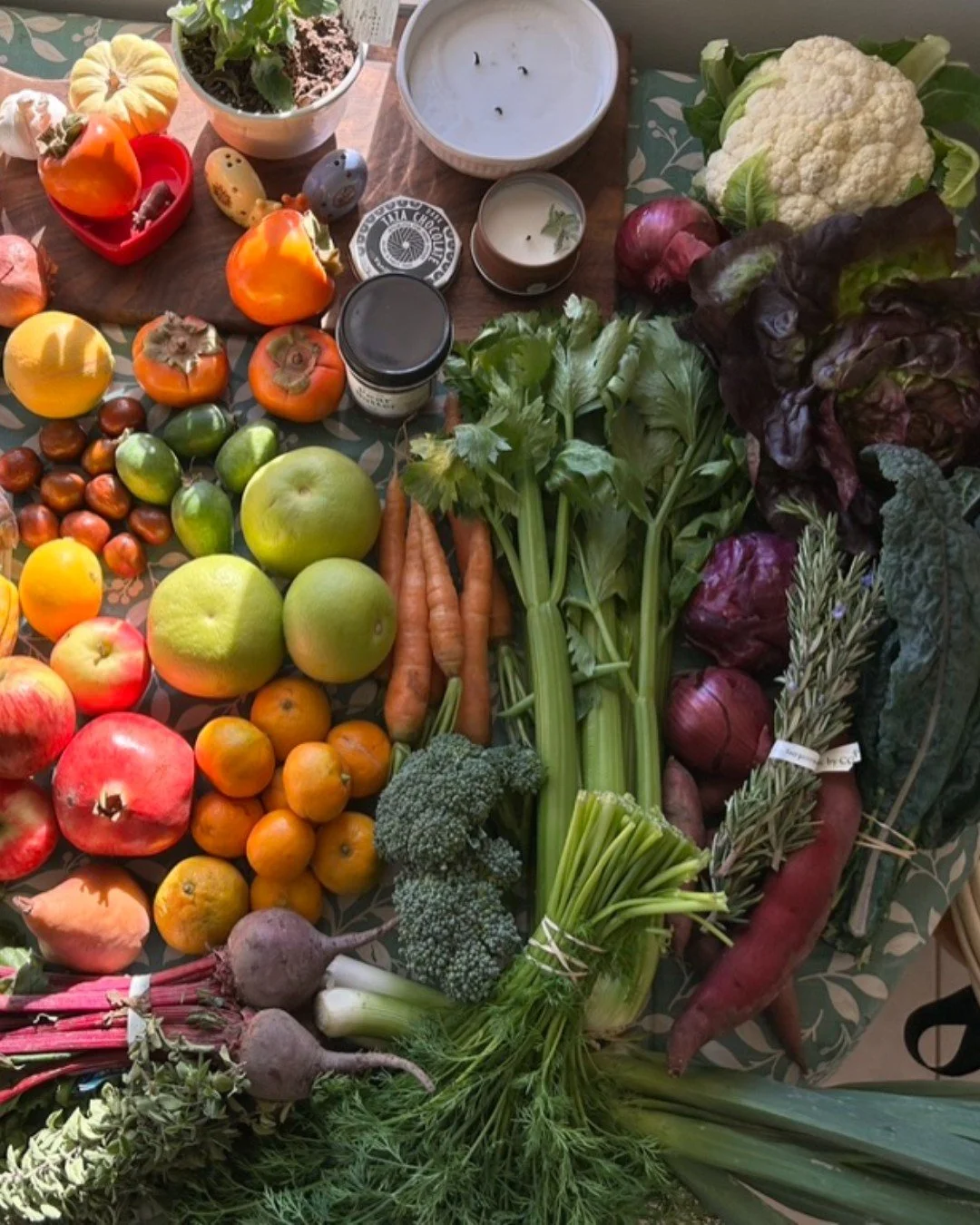 Get the most out of your produce by streamlining prep work and meal prep for the week. Steps like mapping out weekly meals, batch cooking grains, making a fresh sauce or dressing, and prepping veggies can help meals come together faster during the we