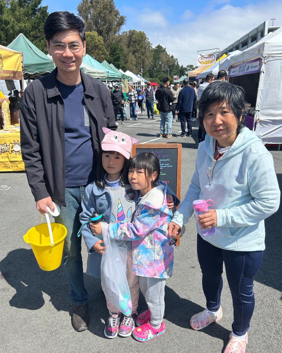 Today is the perfect day for an Easter Egg Hunt!  This free family event is always so much fun.  Make sure to arrive early, eggs go fast.  The Egg Hunt will start at 11am sharp.  There is also a Kids Craft to make something special at market!  See yo