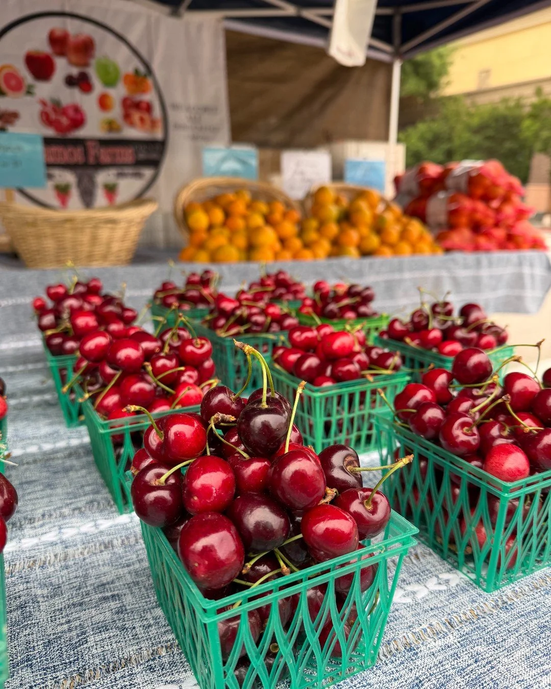 🍒 Cherry season is here! 🍒 This sweet fruit is a spring all-star ! We are so happy it&rsquo;s that time of year again! @ramosfarms  2026 cherry season is in full effect.  Shop the market Thursday and Saturday from 9am-1pm!
.
.
#dalycityfarmersmarke