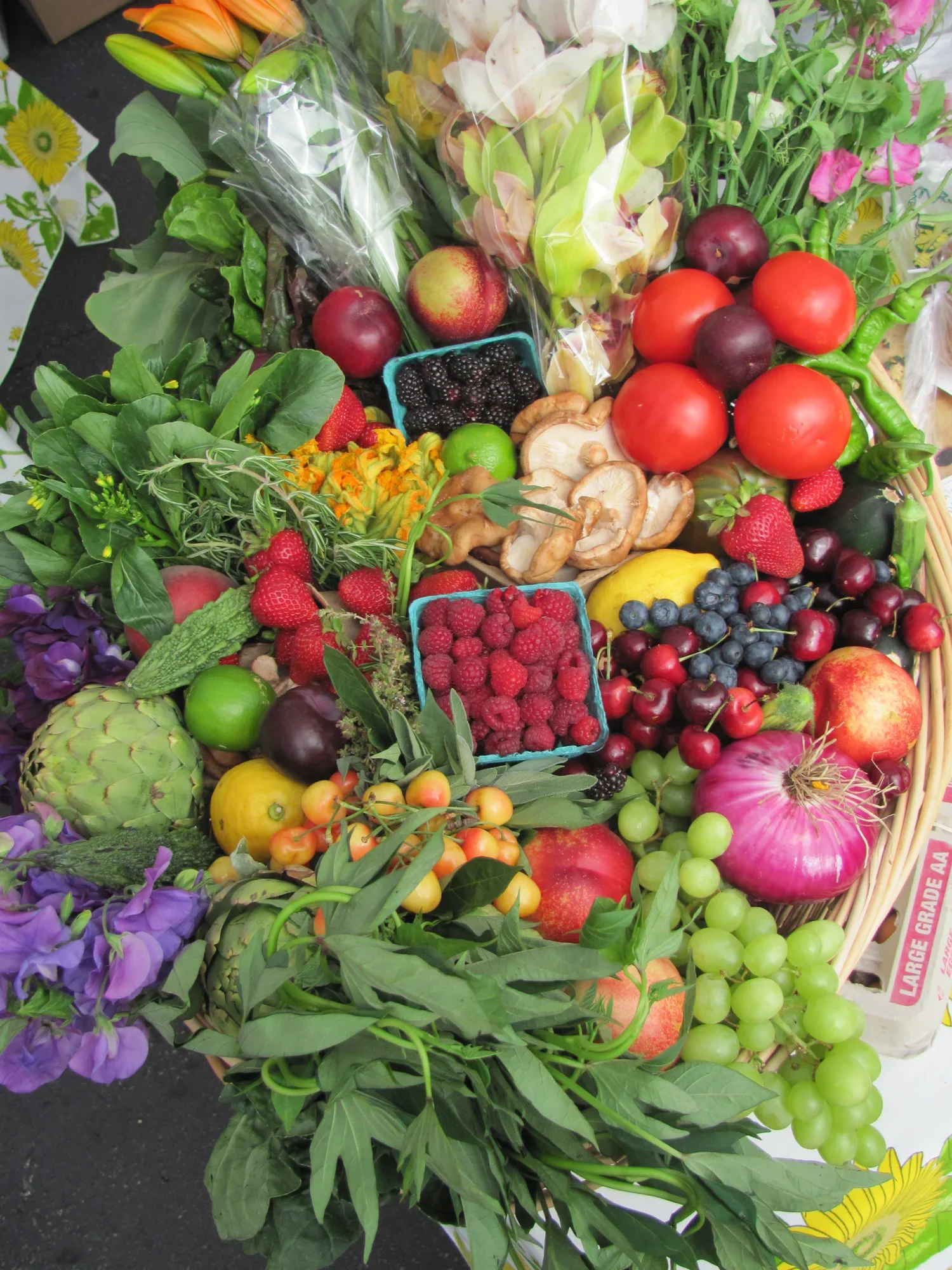 Mayor at the Market! Join Mayor Kevin Wilk for Office Hours at the Farmers' Market