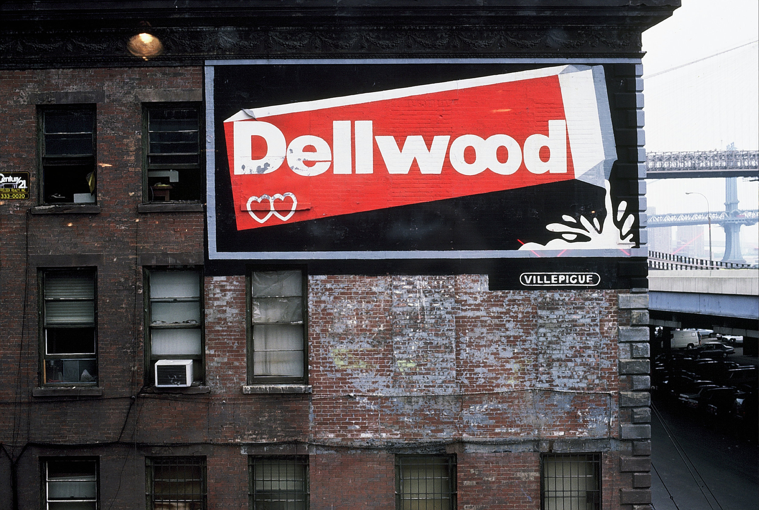Dellwood Milk Sign