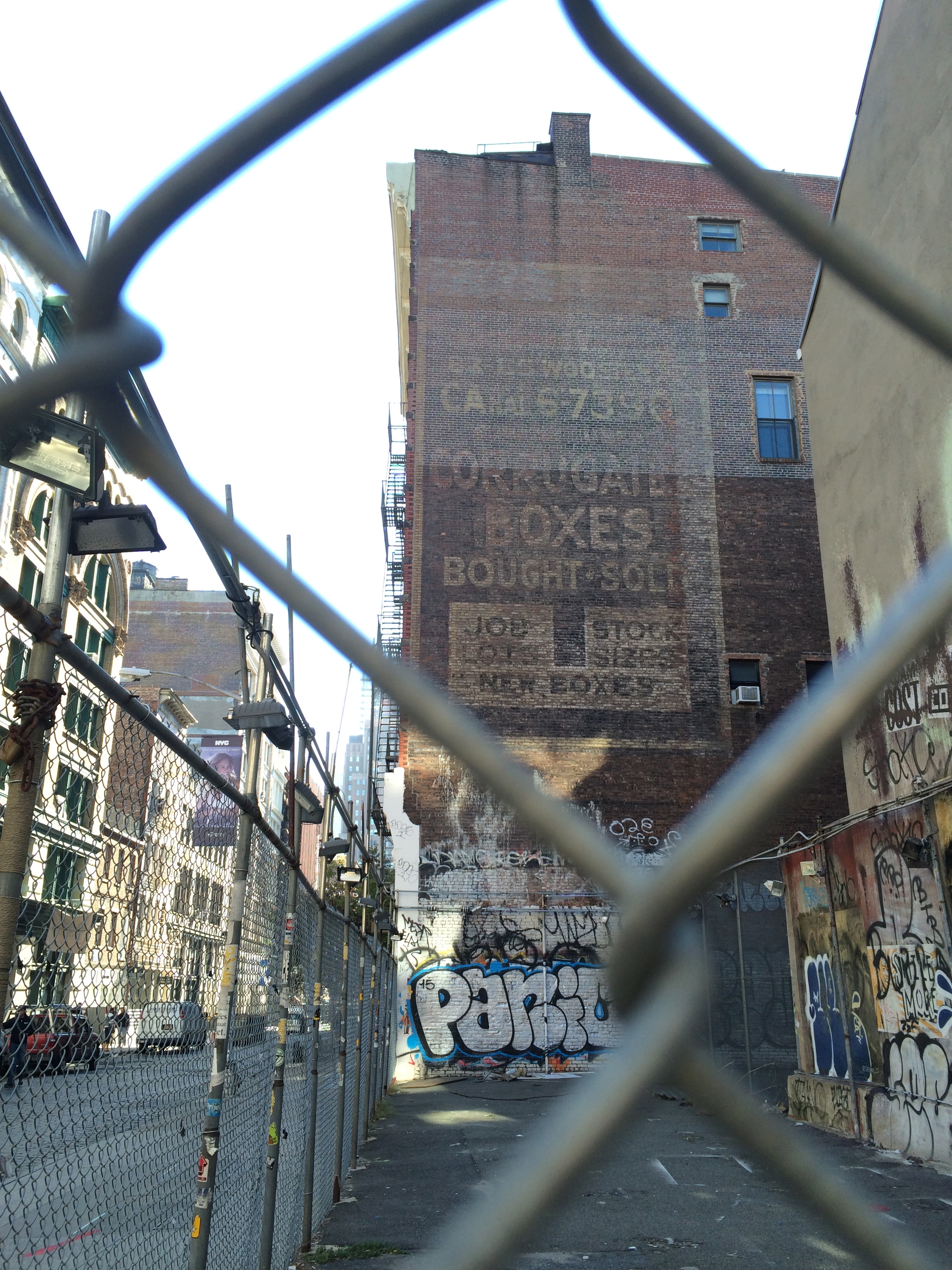 corrugated boxes signage Soho