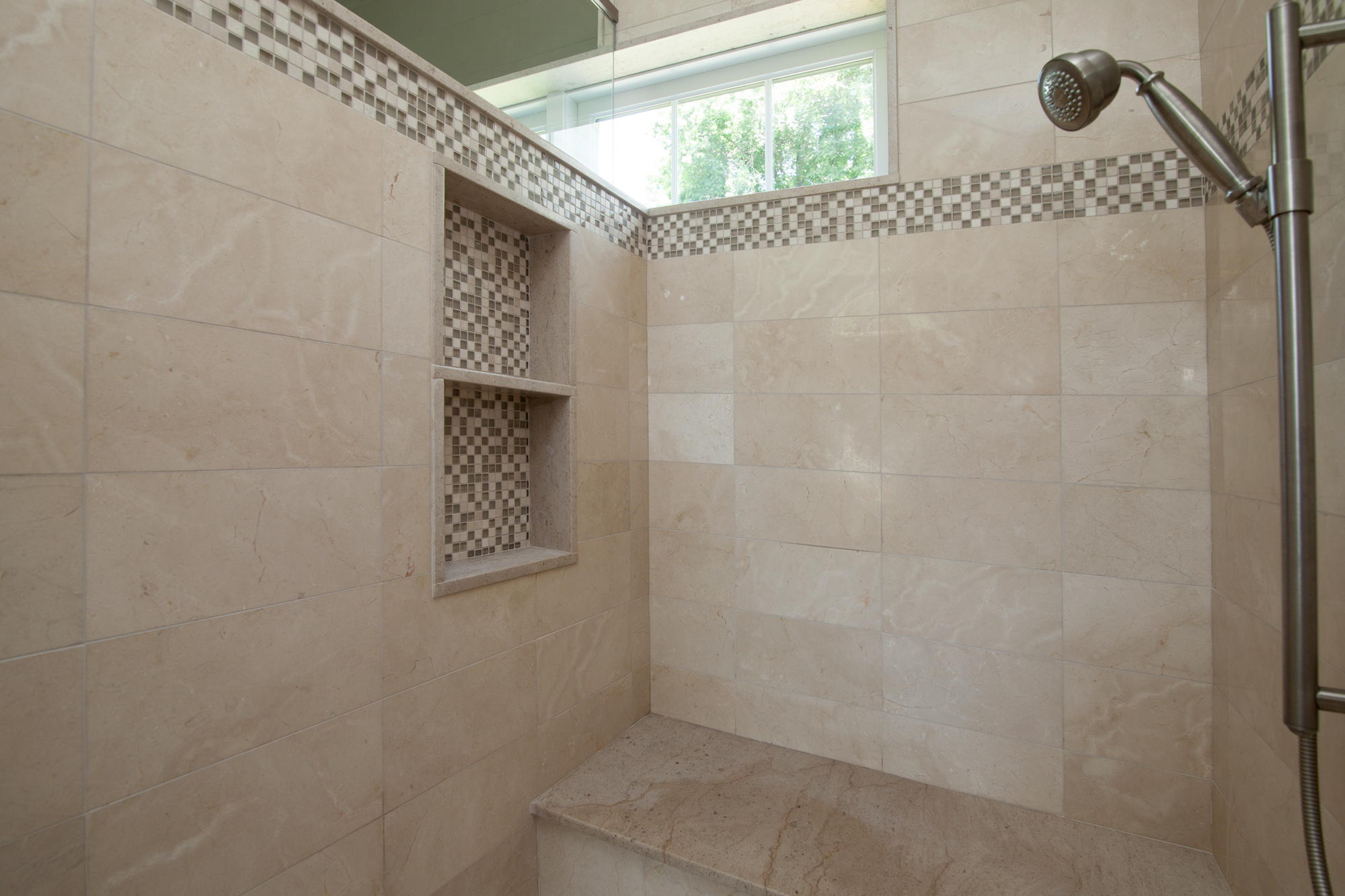 MasterBath_Shower_002.jpg