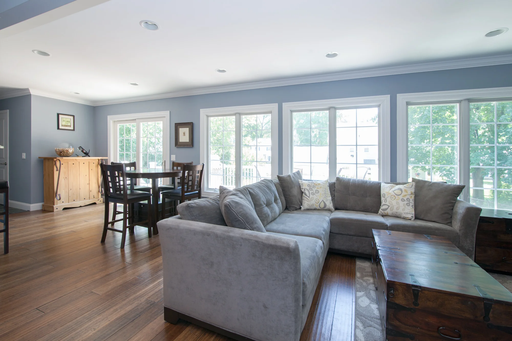 LivingRoom_002.jpg