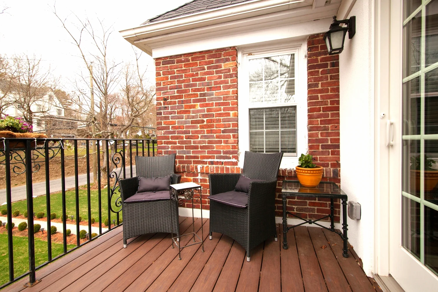 Patio_002.jpg