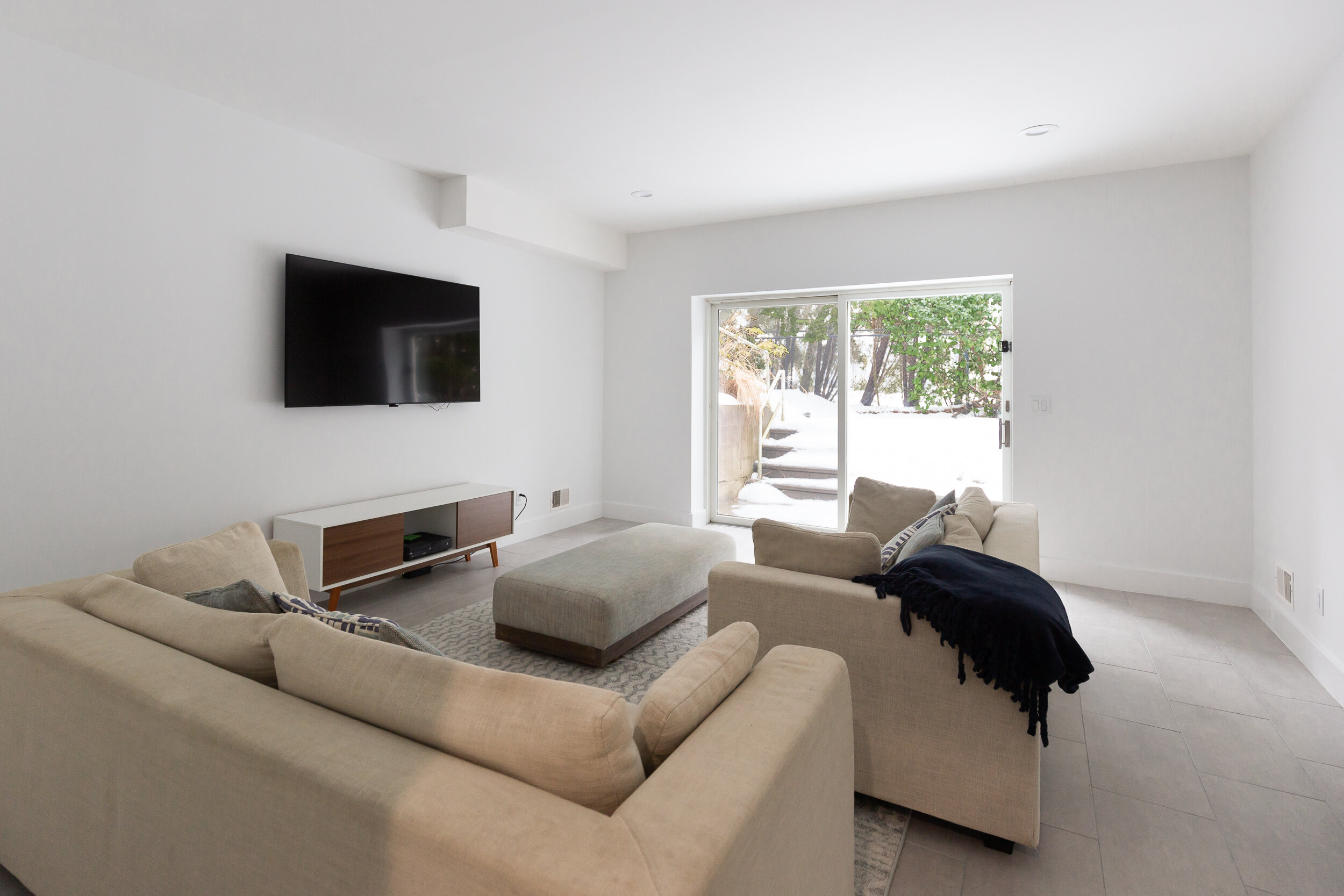 Basement_reno-6675.jpg