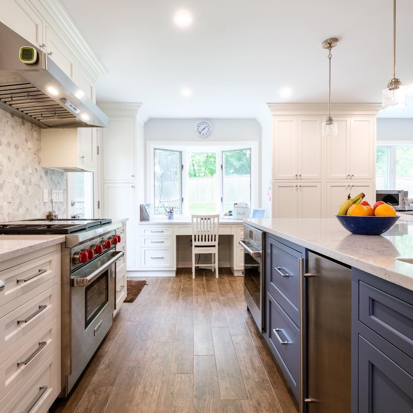 Where space allows, a built-in desk is a wonderful addition to a kitchen space.  Locating it by a large window  that looks onto your yard is even better. This Larchmont NY kitchen was a collaboration with @majestic_kitchens_and_baths #designinspirati