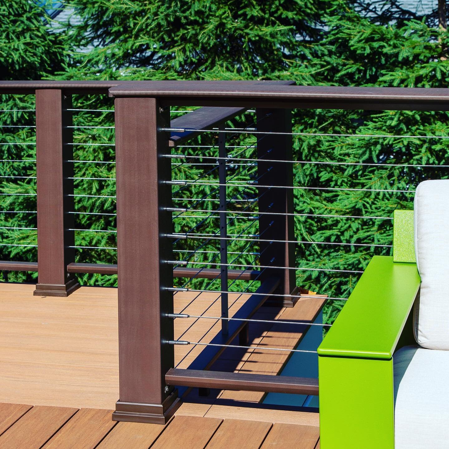 This mid-century home deck rebuild used a great looking cable rail system by Feeney.  Keeps the breezes coming and leaves the views open. @feeneyinc #midcenturyupdate #moderndeck #deckdesign #deckrailing #westchestercountyarchitect #design photo by @
