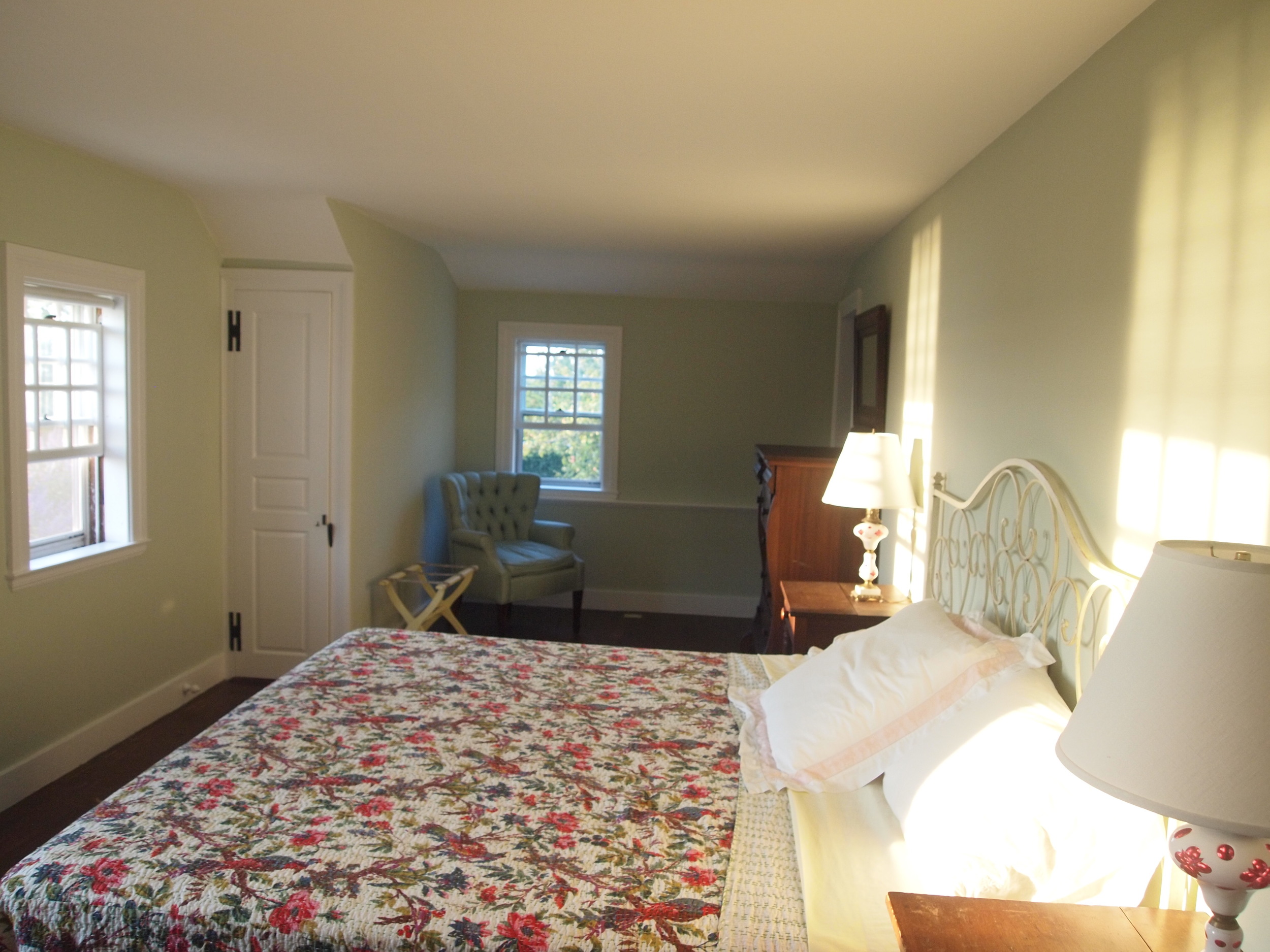 Upstairs King Bedroom, Water View